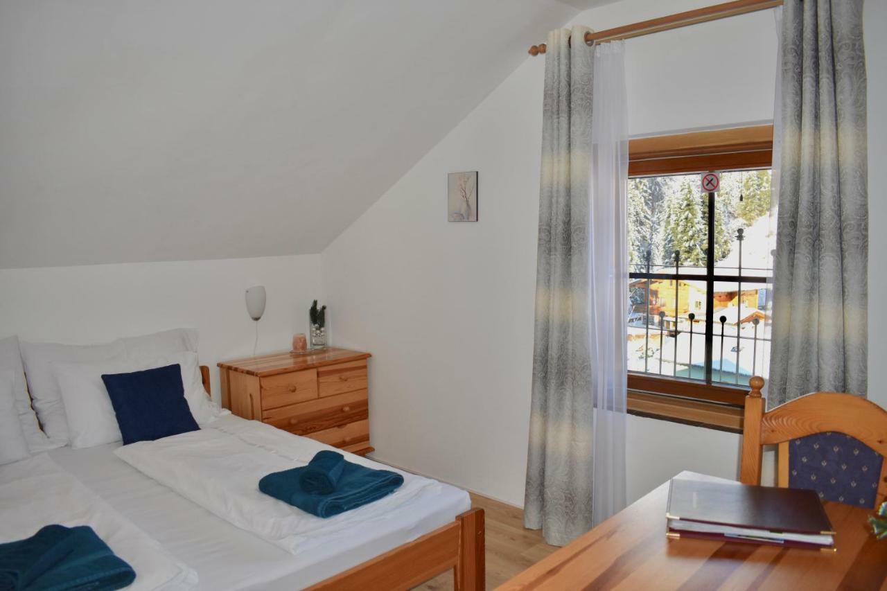 Haus Thomas Apartment Верфенвенг Екстериор снимка